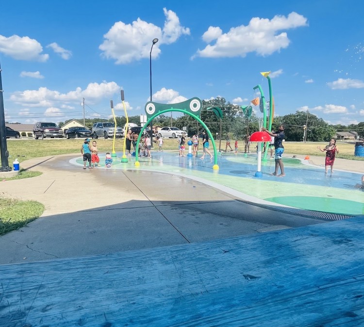 balch-springs-water-play-park-photo